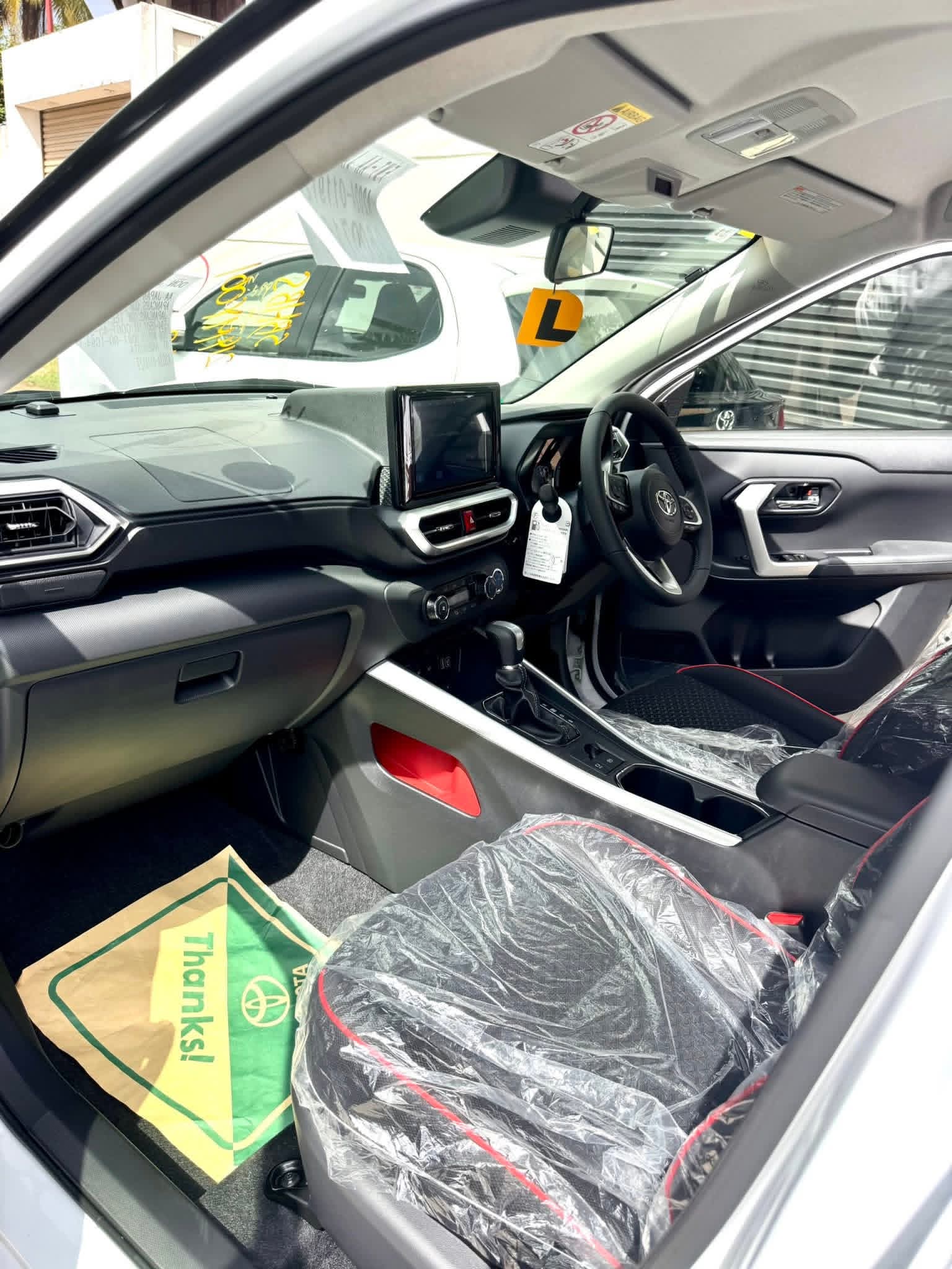 Toyota Raize 2025 - பயன்படுத்தப்பட்டது SUV sale in Sri Lanka - patpat.lk