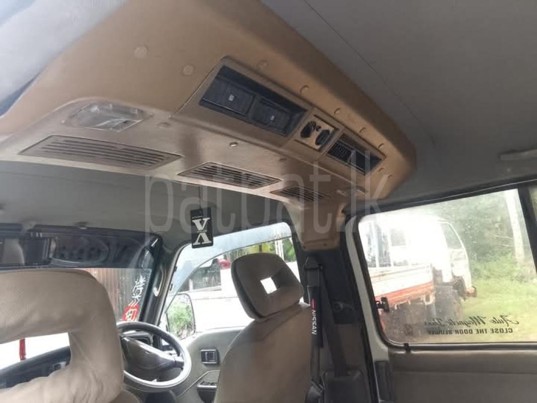 Nissan Caravan 1998 - பயன்படுத்தப்பட்டது வேன் sale in Sri Lanka - patpat.lk