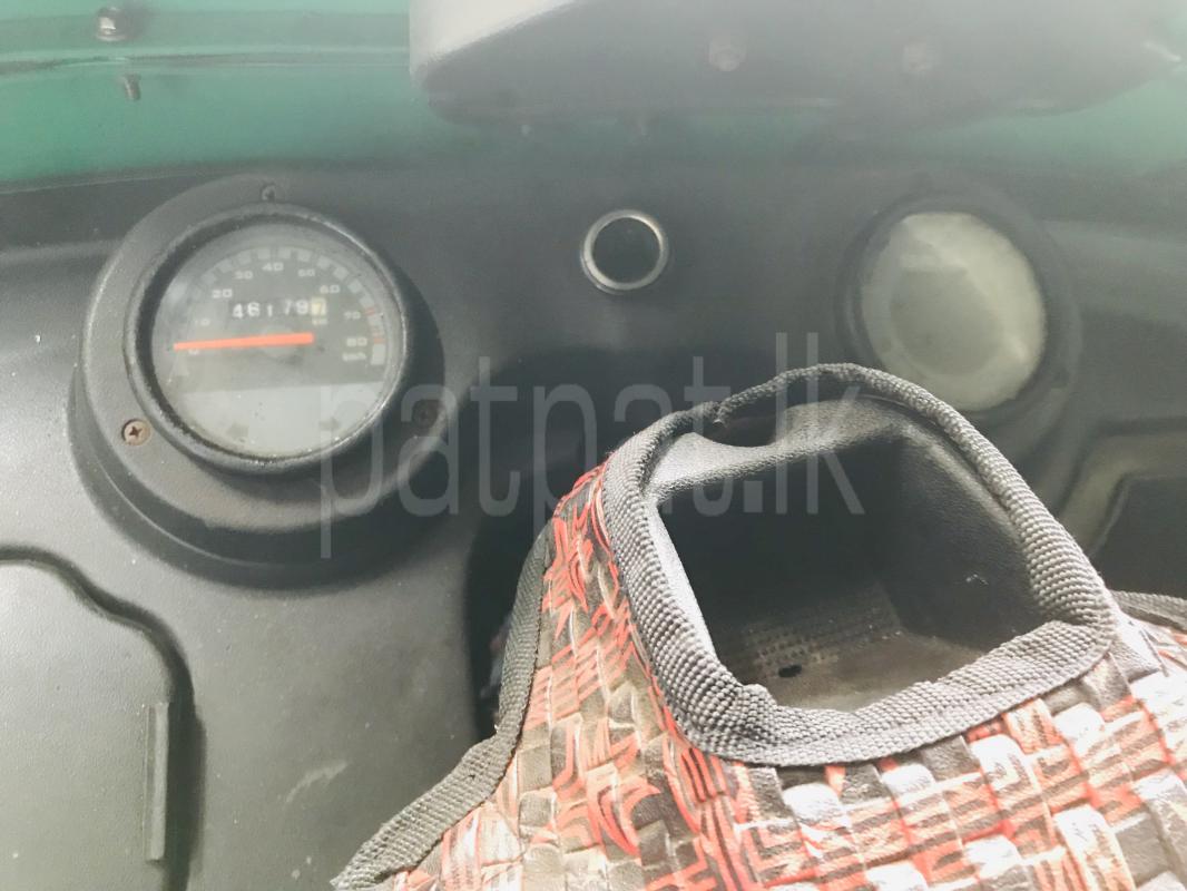 Bajaj Three Wheel 2012 - பயன்படுத்தப்பட்டது முச்சக்கர வண்டி sale in Sri Lanka - patpat.lk