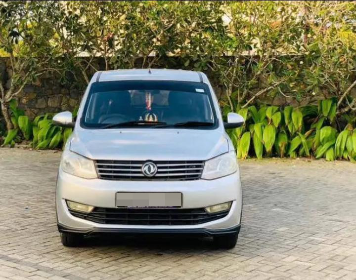 DFSK Glory 2019 - Reconditioned Van sale in Sri Lanka - patpat.lk