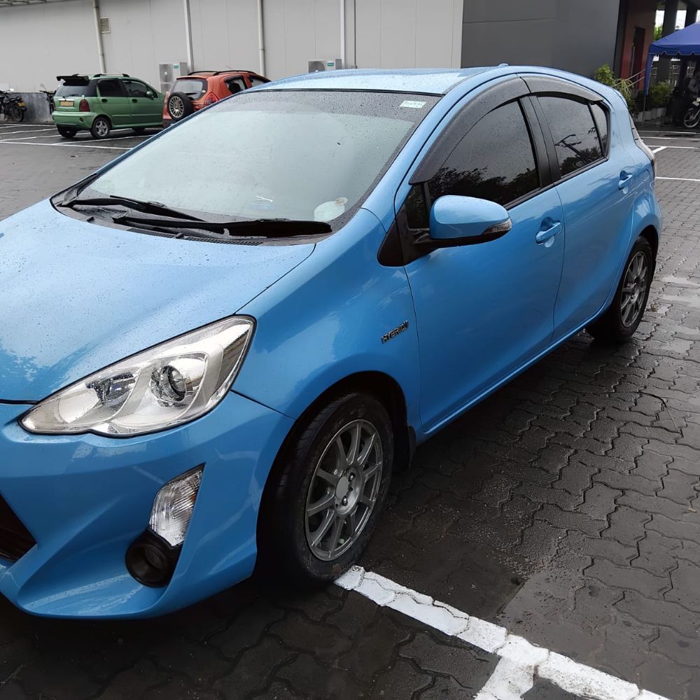 Toyota Aqua 2015 - Used Car sale in Sri Lanka - patpat.lk