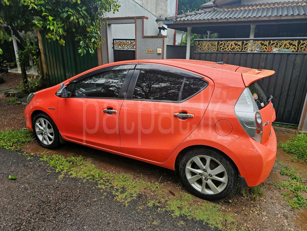 Toyota Aqua 2012 - பயன்படுத்தப்பட்டது கார் sale in Sri Lanka - patpat.lk