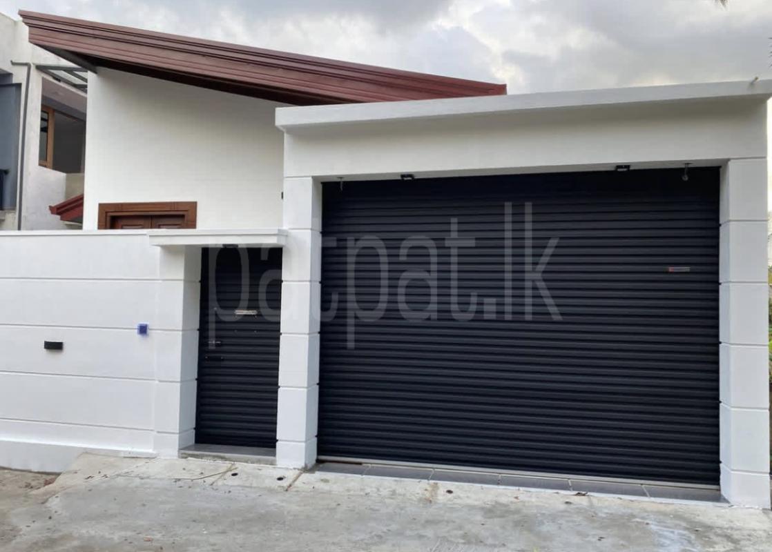 House for Sale in Kottawa ads-image-1