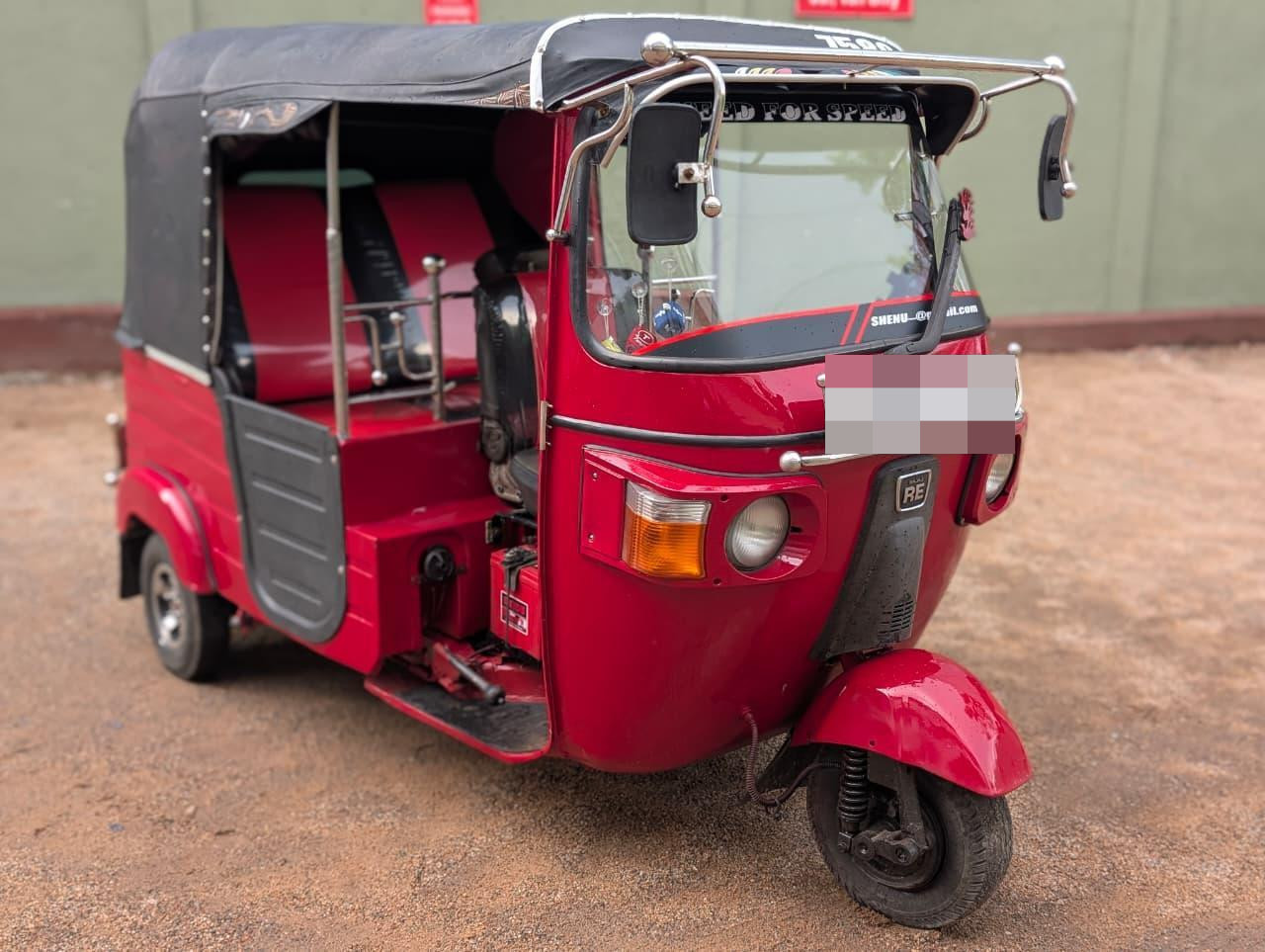 Bajaj Three Wheel 2013 - භාවිතා කරන ලද ත්‍රිරෝද රථය sale in Sri Lanka - patpat.lk
