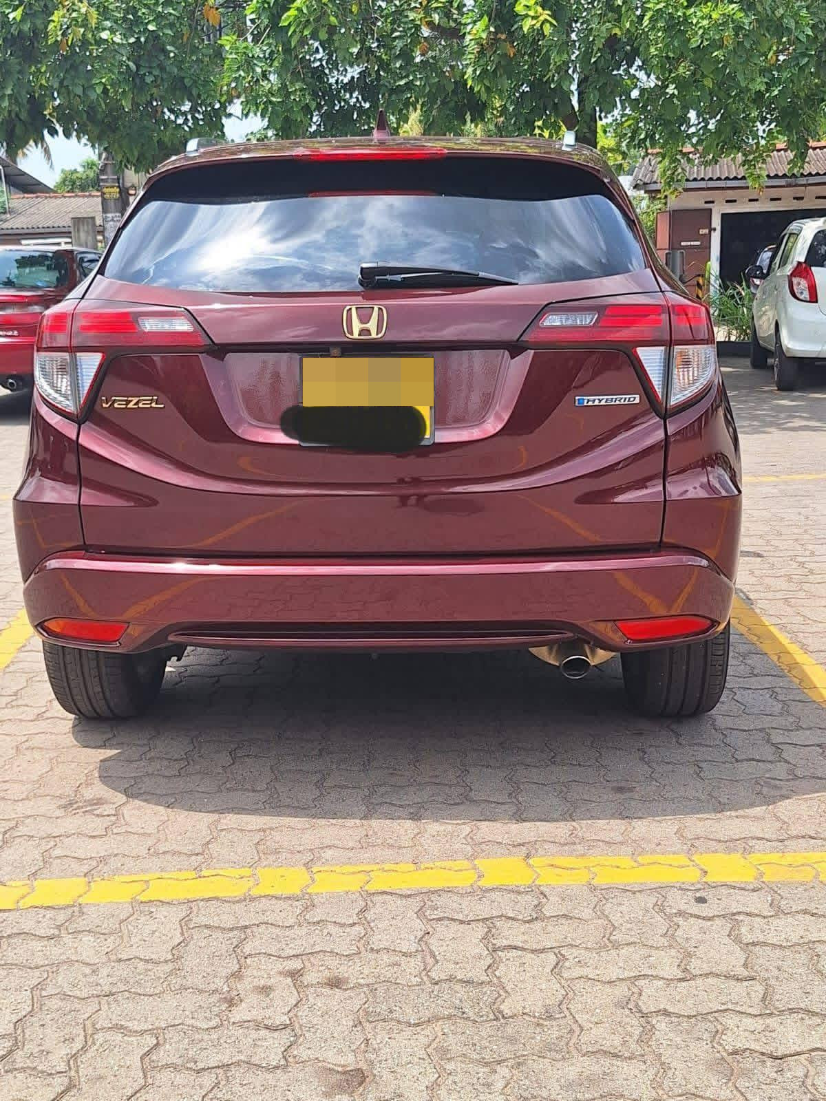 Advertisement image 3