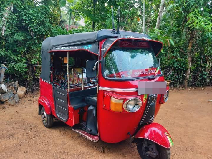 Bajaj Three Wheel 2012 - Used Three wheeler sale in Sri Lanka - patpat.lk