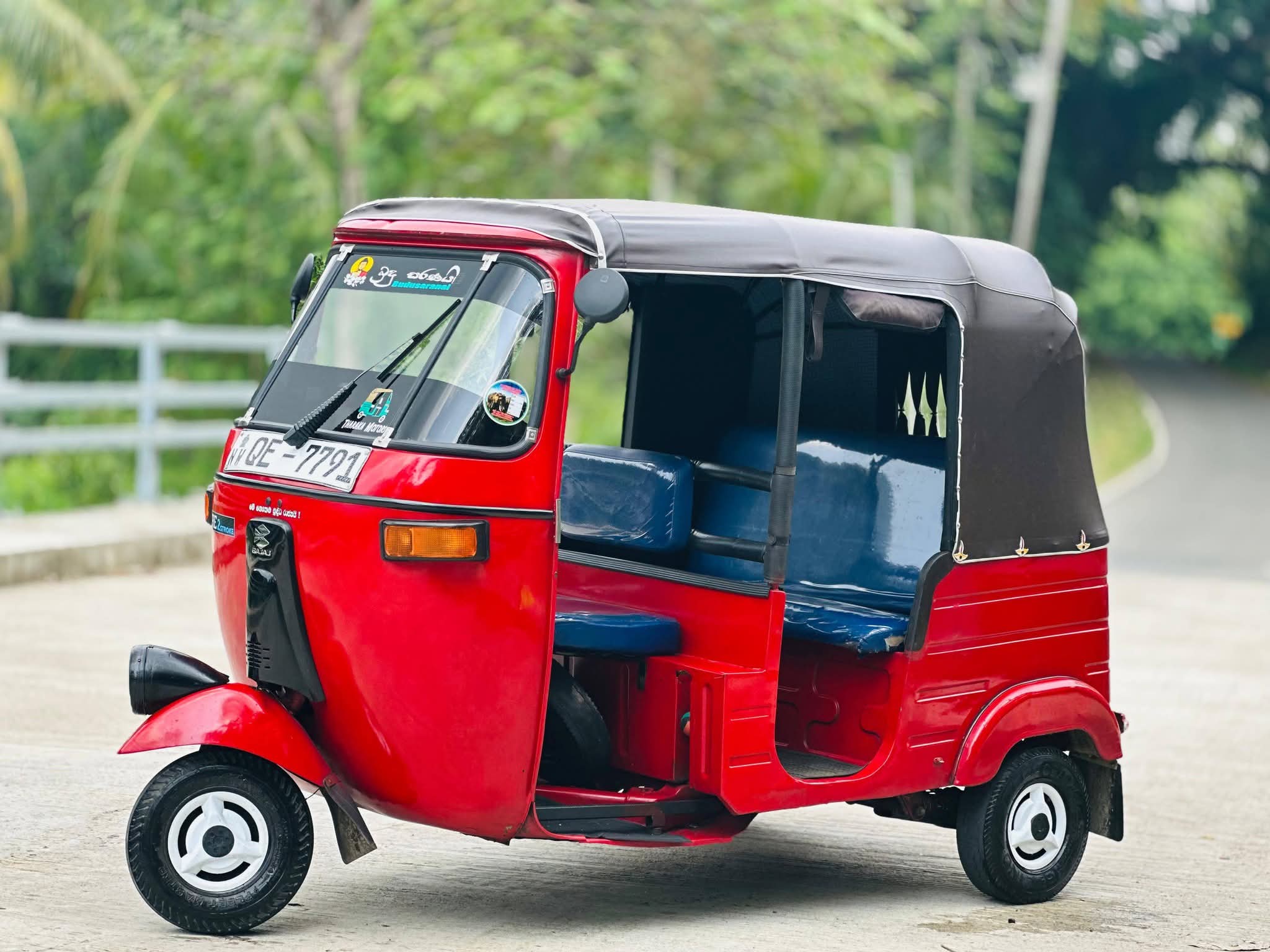 Bajaj Three Wheel 2006 - பயன்படுத்தப்பட்டது முச்சக்கர வண்டி sale in Sri Lanka - patpat.lk