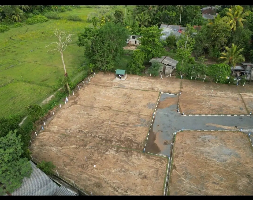 Residential Land for Sale in Galagedara ads-image-1