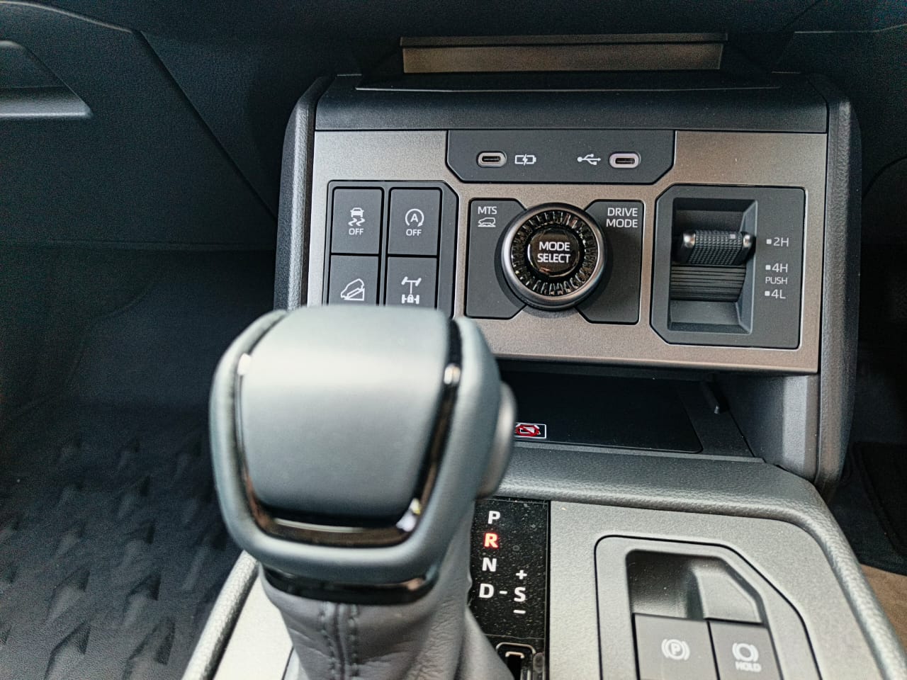 Toyota Hilux 2026 - சான்றளிக்கப்பட்டது சரக்கு போக்குவரத்து sale in Sri Lanka - patpat.lk