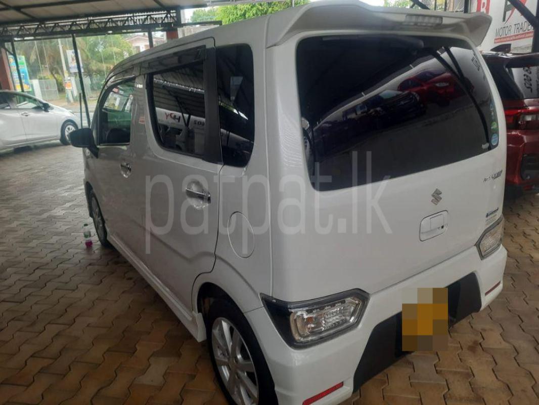 Advertisement image 4