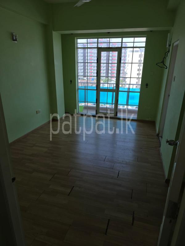 Advertisement image 6