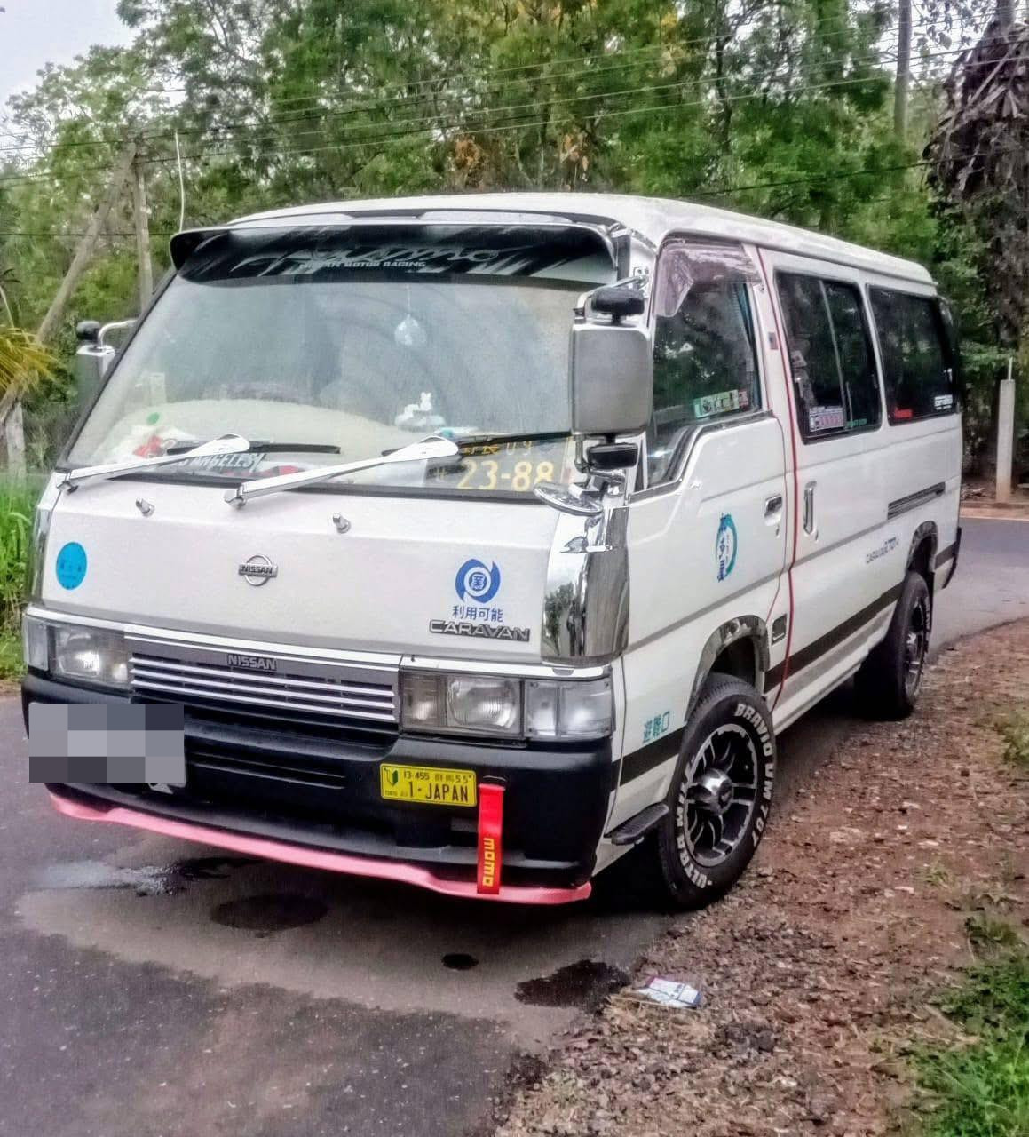 Nissan Caravan 1996 - பயன்படுத்தப்பட்டது வேன் sale in Sri Lanka - patpat.lk