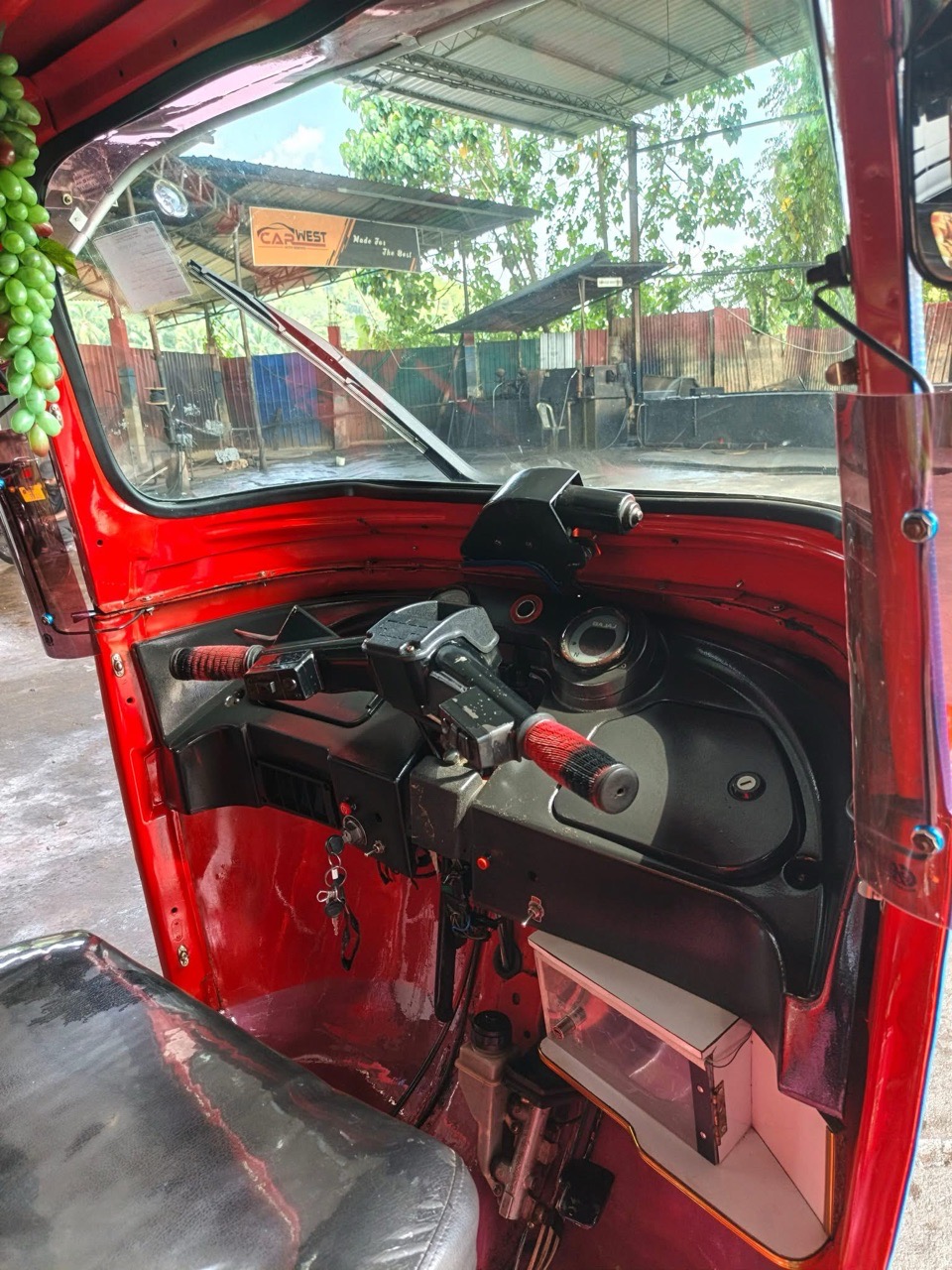 Advertisement image 3