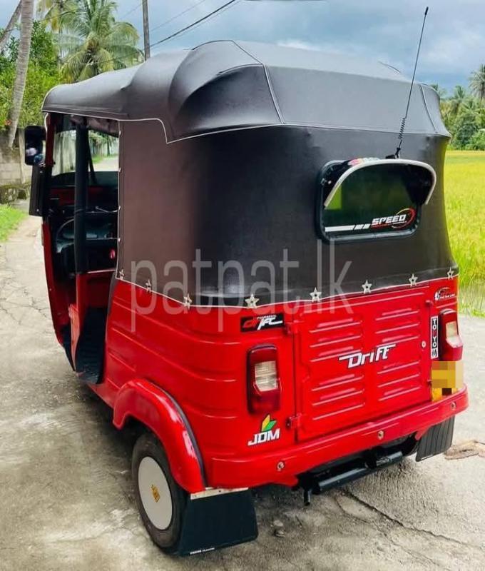 Bajaj Three Wheel 2015 - Used Three wheeler sale in Sri Lanka - patpat.lk