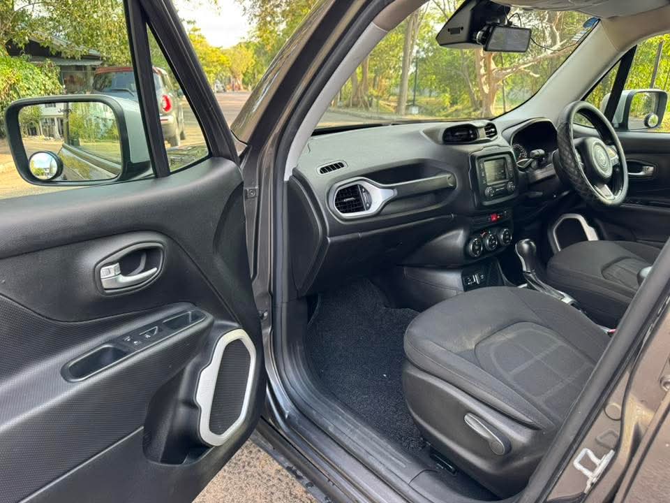 Advertisement image 6