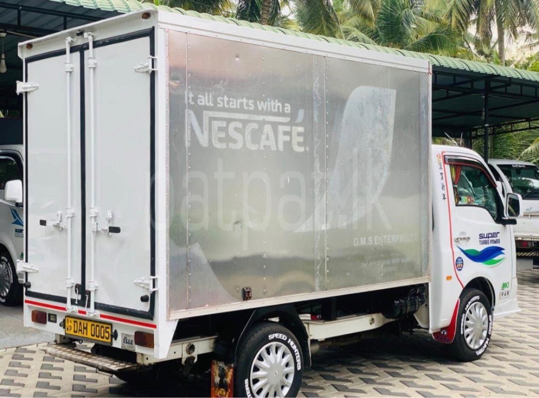 Advertisement image 4