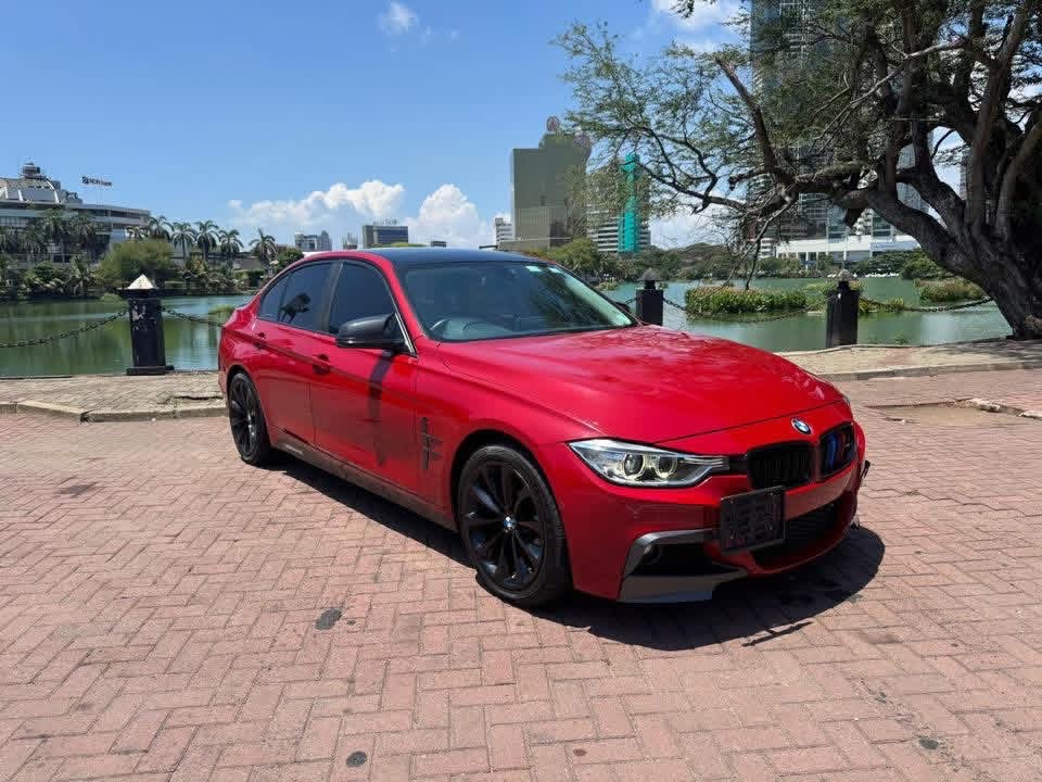 BMW M Series 2013 - பயன்படுத்தப்பட்டது கார் sale in Sri Lanka - patpat.lk