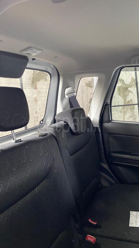 Advertisement image 6