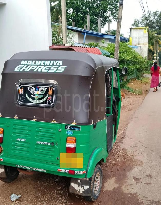 Bajaj 2 stroke 2006 - භාවිතා කරන ලද ත්‍රිරෝද රථය sale in Sri Lanka - patpat.lk