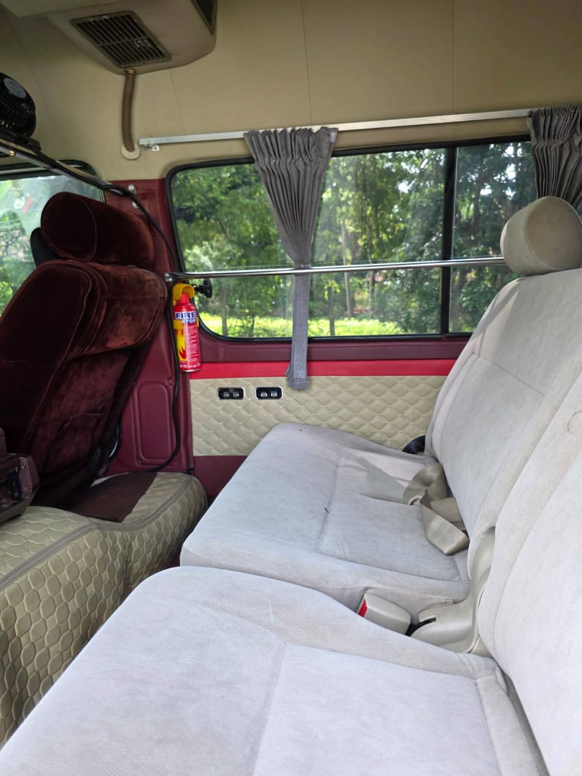 Toyota Hiace 1994 - Used Van sale in Sri Lanka - patpat.lk