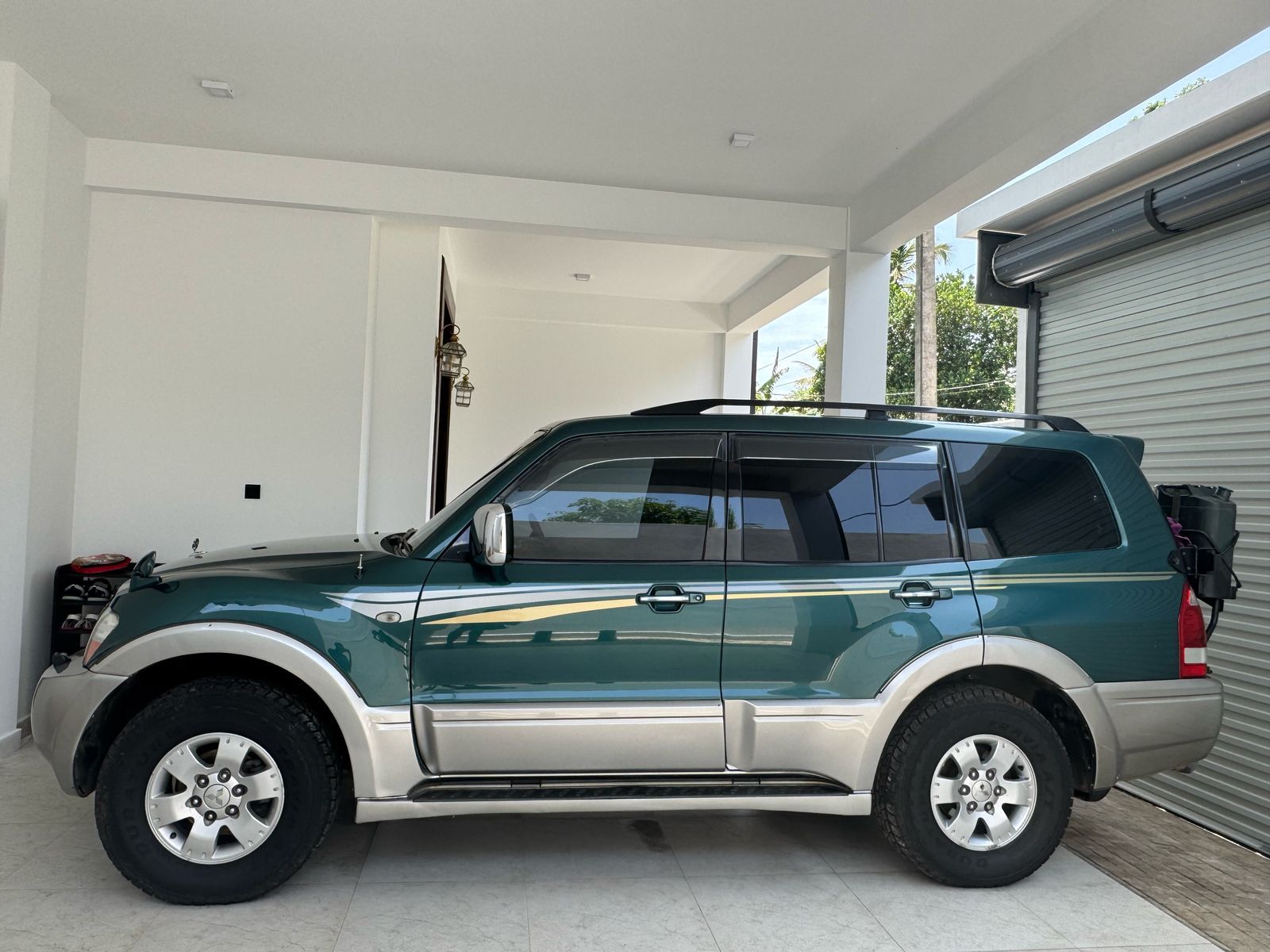 Mitsubishi Montero 2002 - Used SUV sale in Sri Lanka - patpat.lk