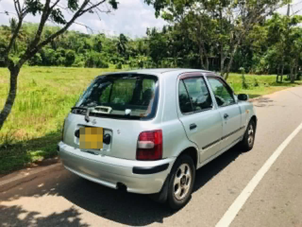 Nissan March 2001 - Used Car sale in Sri Lanka - patpat.lk