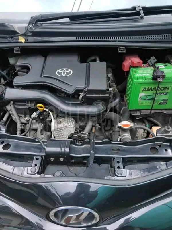 Toyota Vitz 2015 - Used Car sale in Sri Lanka - patpat.lk