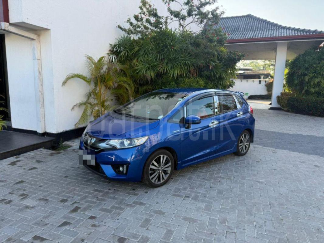 Advertisement image 6