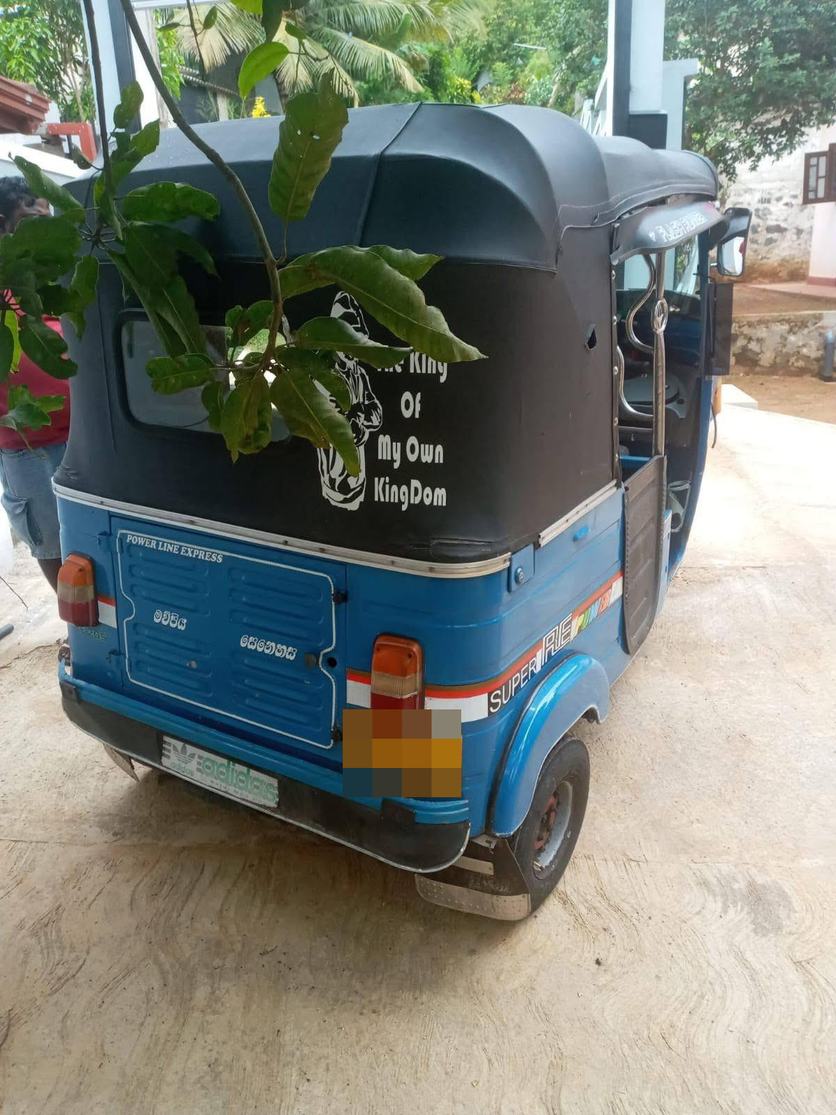 Bajaj Three Wheel 2011 - Used Three wheeler sale in Sri Lanka - patpat.lk