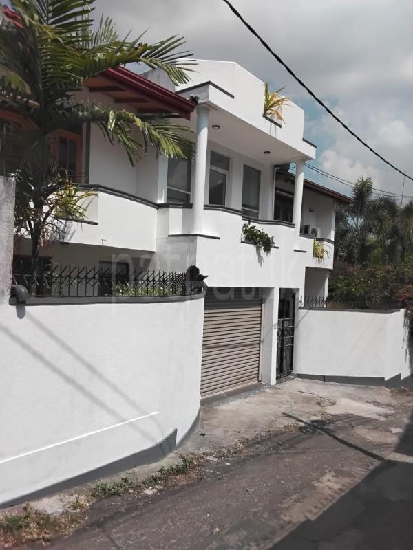House for Rent in Wellawatta (Colombo 06)