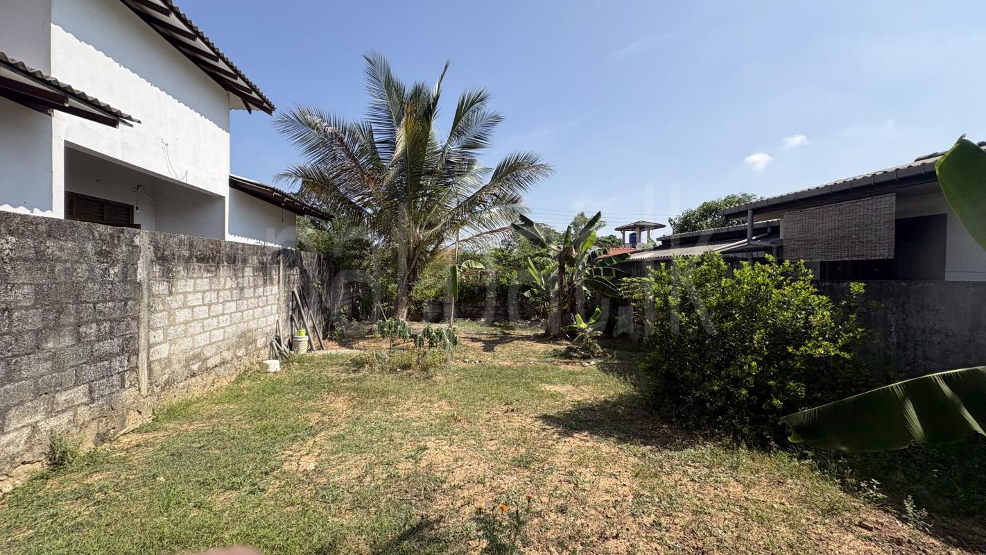 Residential Land for Sale in Kahathuduwa ads-image-1