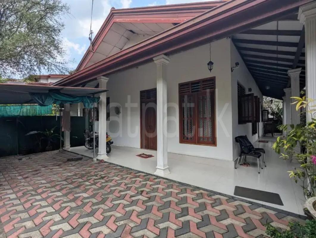 House for Sale in Minuwangoda