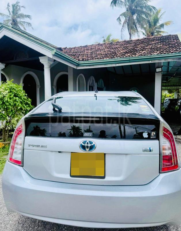 Toyota Prius 2012 - பயன்படுத்தப்பட்டது கார் sale in Sri Lanka - patpat.lk