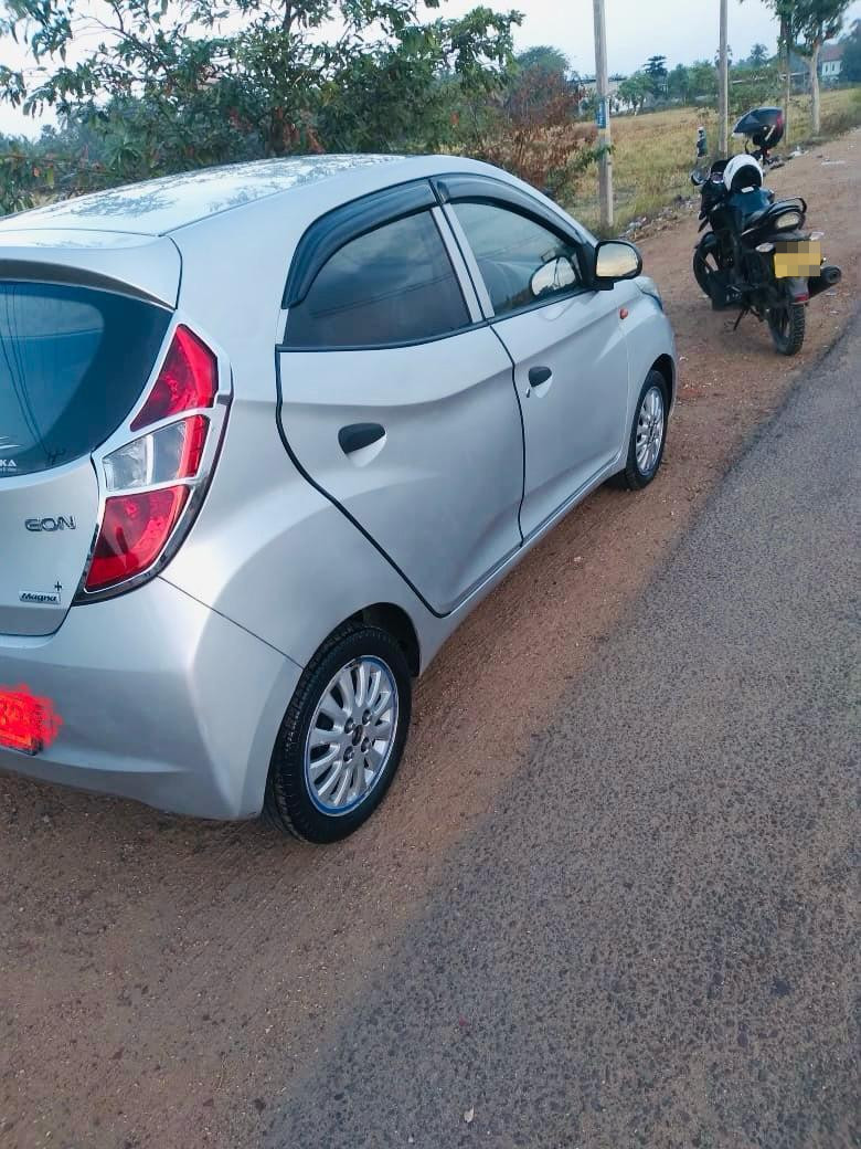Hyundai Eon 2015 - Used Car sale in Sri Lanka - patpat.lk