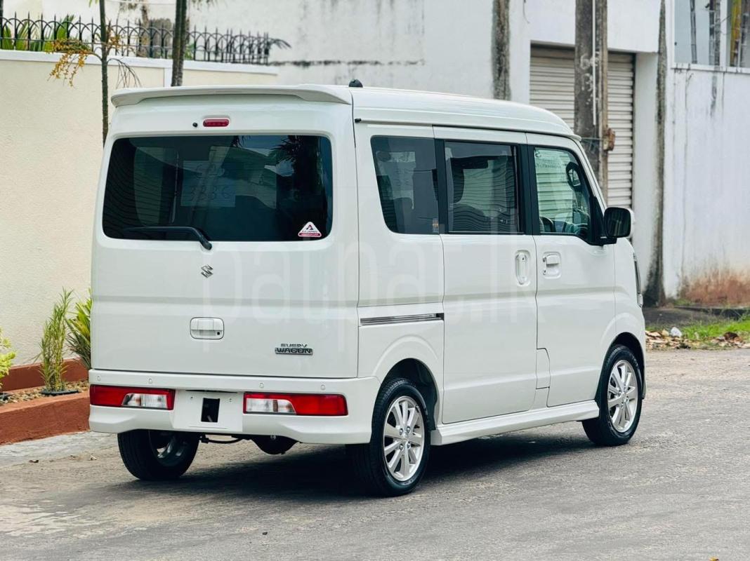 Advertisement image 4