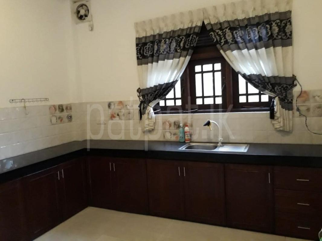 House for Sale in Kandy ads-image-1