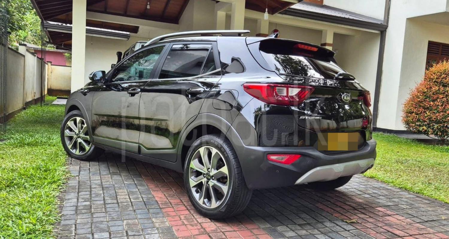KIA Stonic 2019 - Used SUV sale in Sri Lanka - patpat.lk
