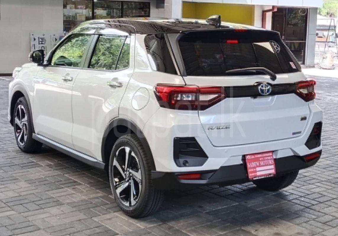 Advertisement image 4