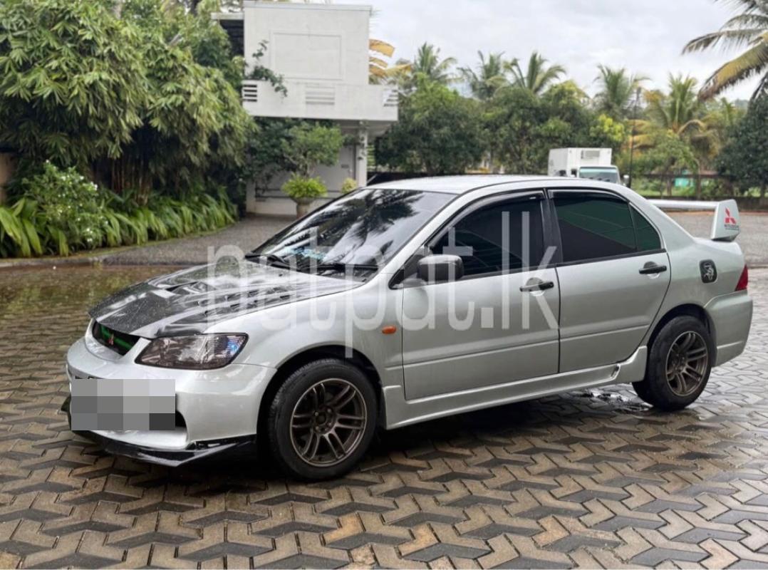 Advertisement image 3