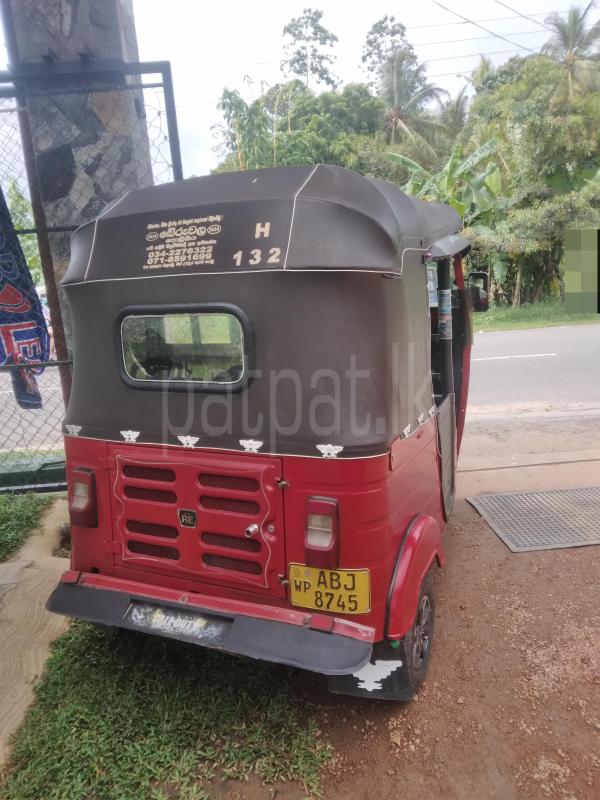 Bajaj Three Wheel 2016 - பயன்படுத்தப்பட்டது முச்சக்கர வண்டி sale in Sri Lanka - patpat.lk