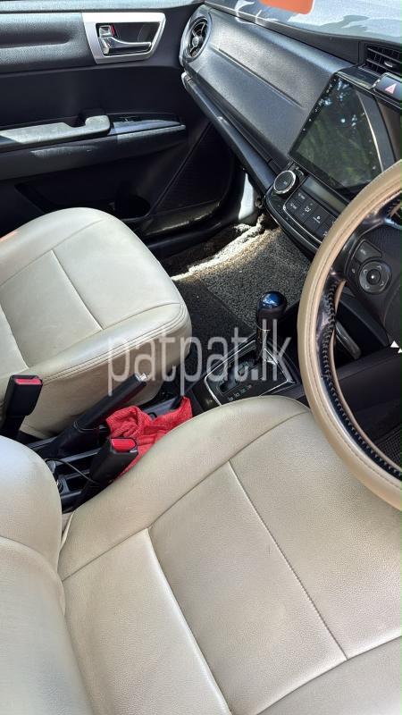 Toyota Axio 2015 - Used Car sale in Sri Lanka - patpat.lk
