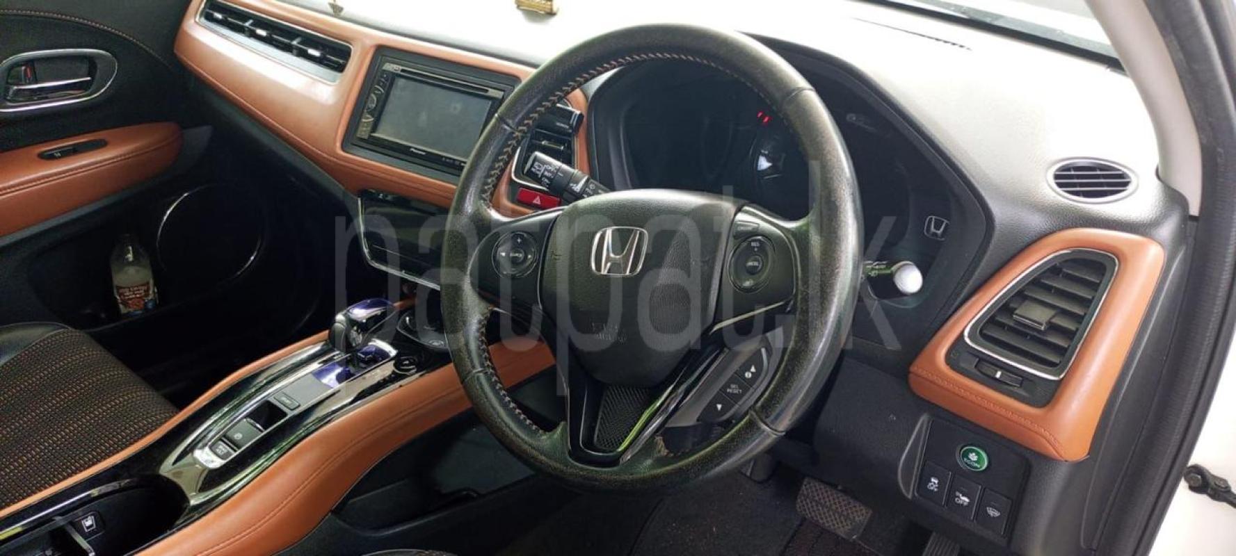 Honda Vezel 2014 - Used SUV sale in Sri Lanka - patpat.lk