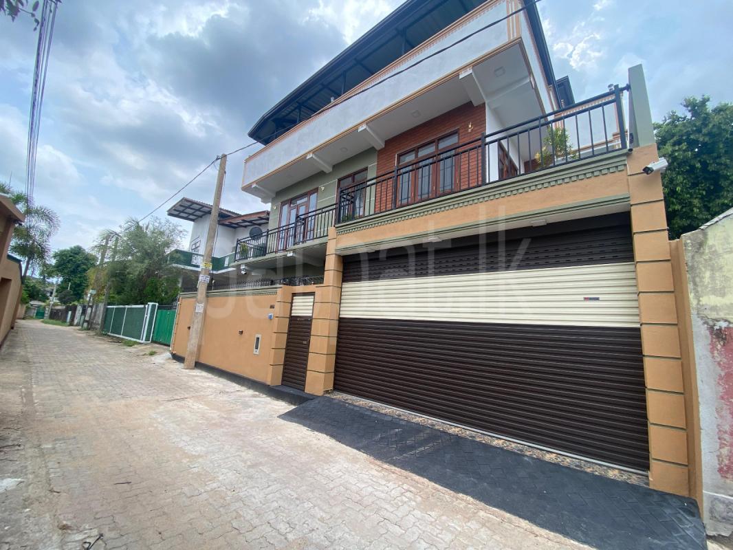 House for Sale in Wattala