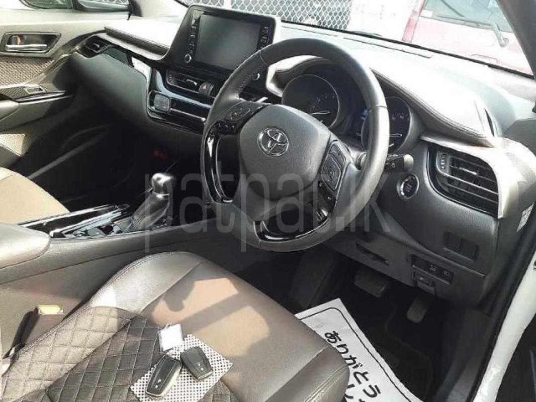 Toyota CHR 2017 - Used SUV sale in Sri Lanka - patpat.lk