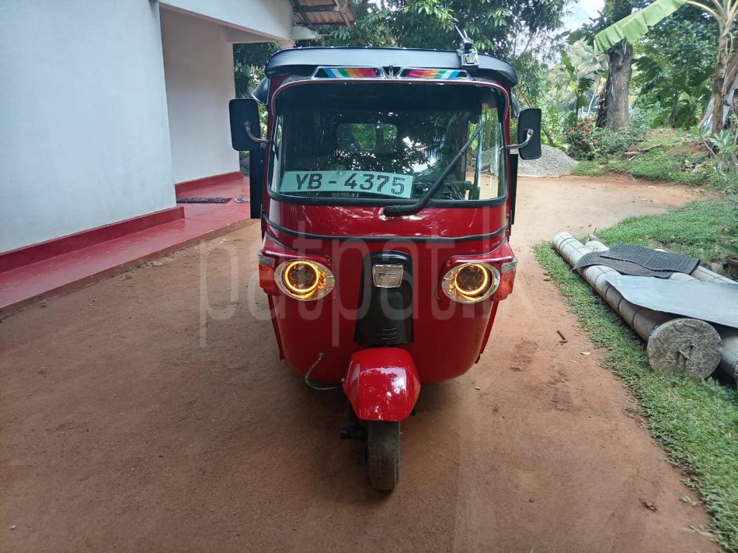 Bajaj 4 stroke 2011 - பயன்படுத்தப்பட்டது முச்சக்கர வண்டி sale in Sri Lanka - patpat.lk