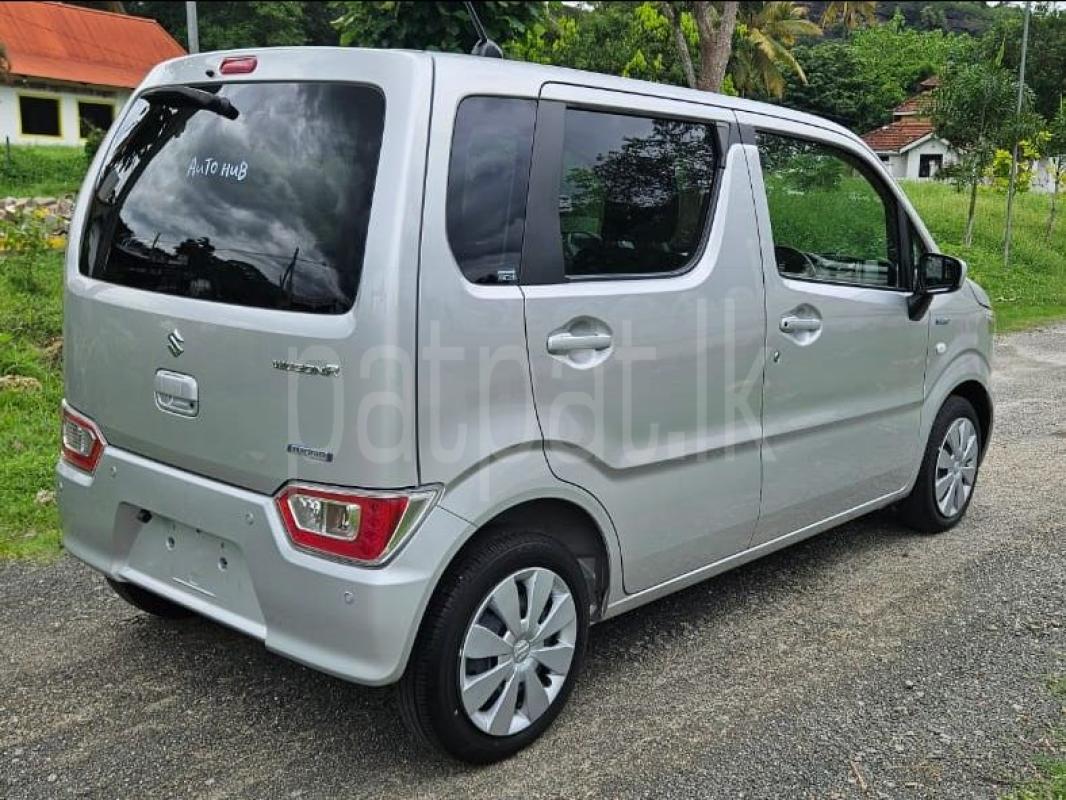 Advertisement image 3