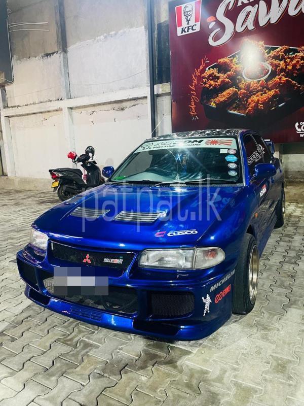 Mitsubishi Lancer 1994 - பயன்படுத்தப்பட்டது கார் sale in Sri Lanka - patpat.lk