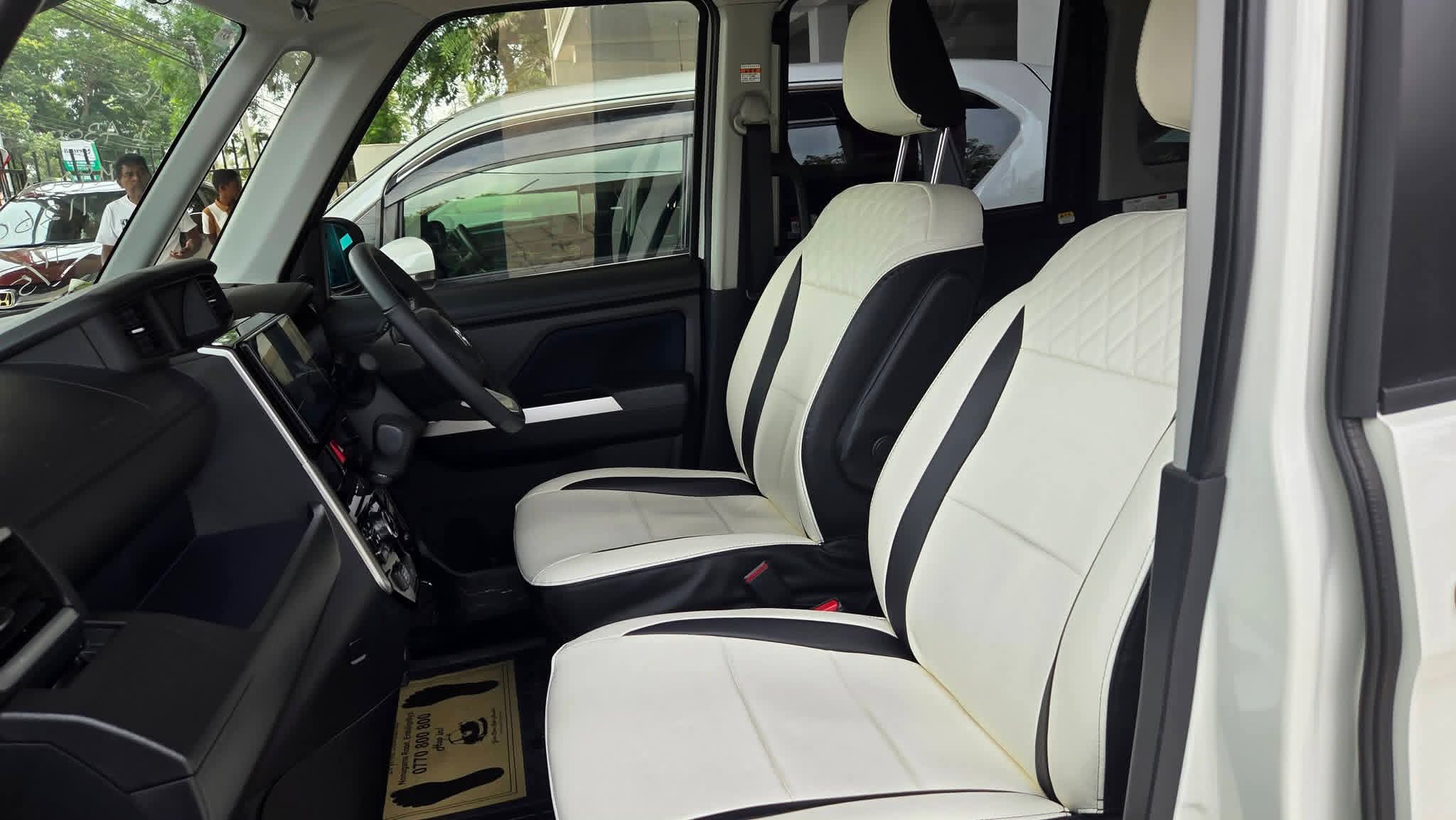 Toyota Roomy 2024 - Reconditioned Van sale in Sri Lanka - patpat.lk