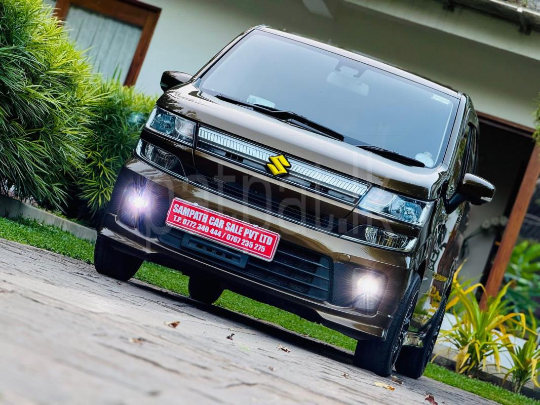 Advertisement image 3