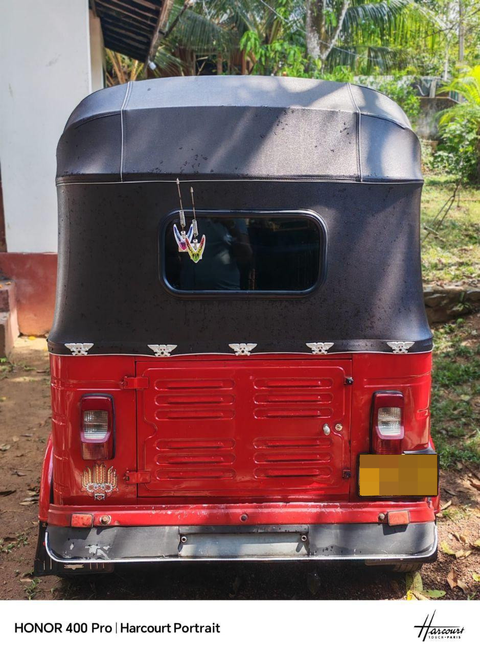 Bajaj Three Wheel 2015 - Used Three wheeler sale in Sri Lanka - patpat.lk